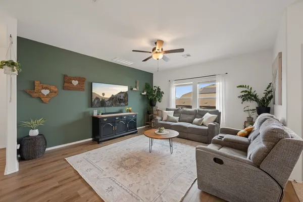 $495,000 | 204 Lone Cedar Road, Marble Falls, TX 78654