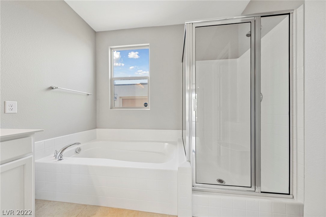 1019 East Sunset Road Henderson, NV 89011 - Photo 9 of 24 Gallery Image 9