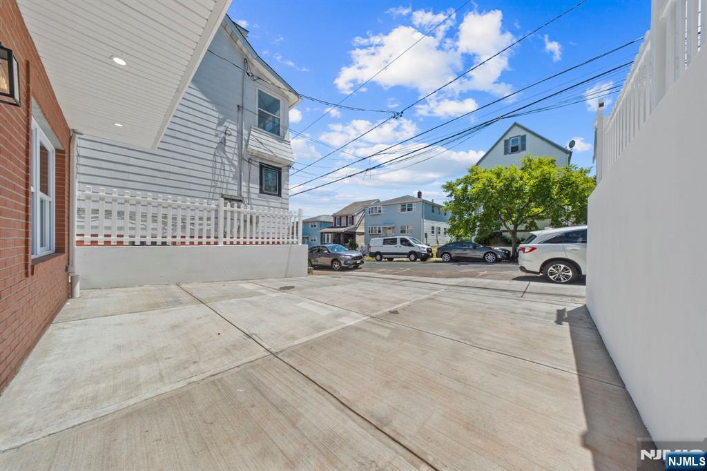 37 Devon Terrace Kearny, NJ 07032 - Photo 6 of 33