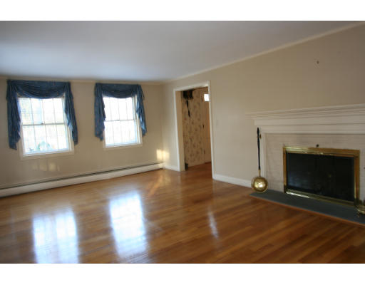 11 Wayland Hills Road Wayland, MA 01778 - Photo 8 of 9 Gallery Image 8