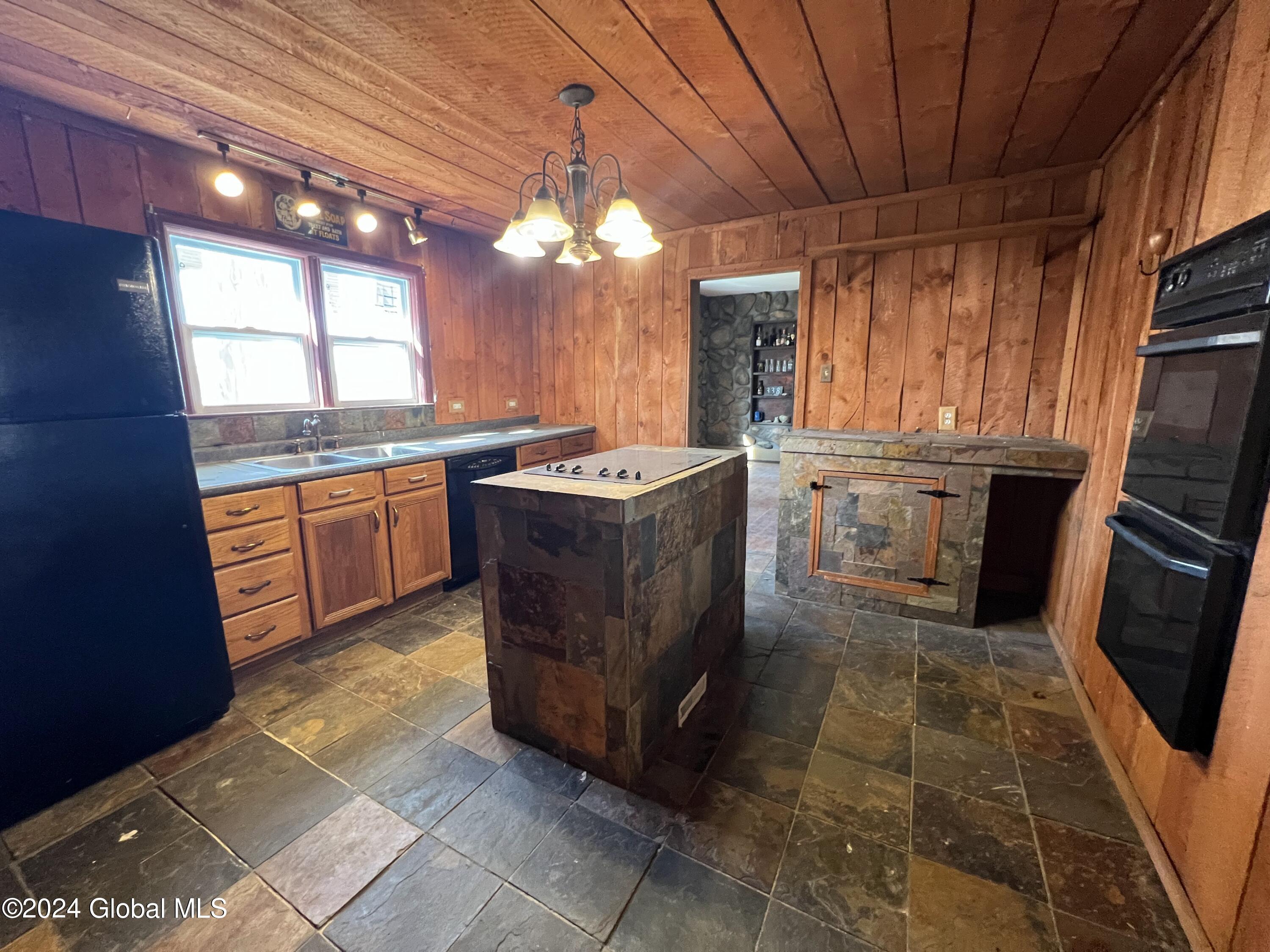 338 Sulphur Springs Road Florida, NY 12137 - Photo 11 of 62 IMG_8703