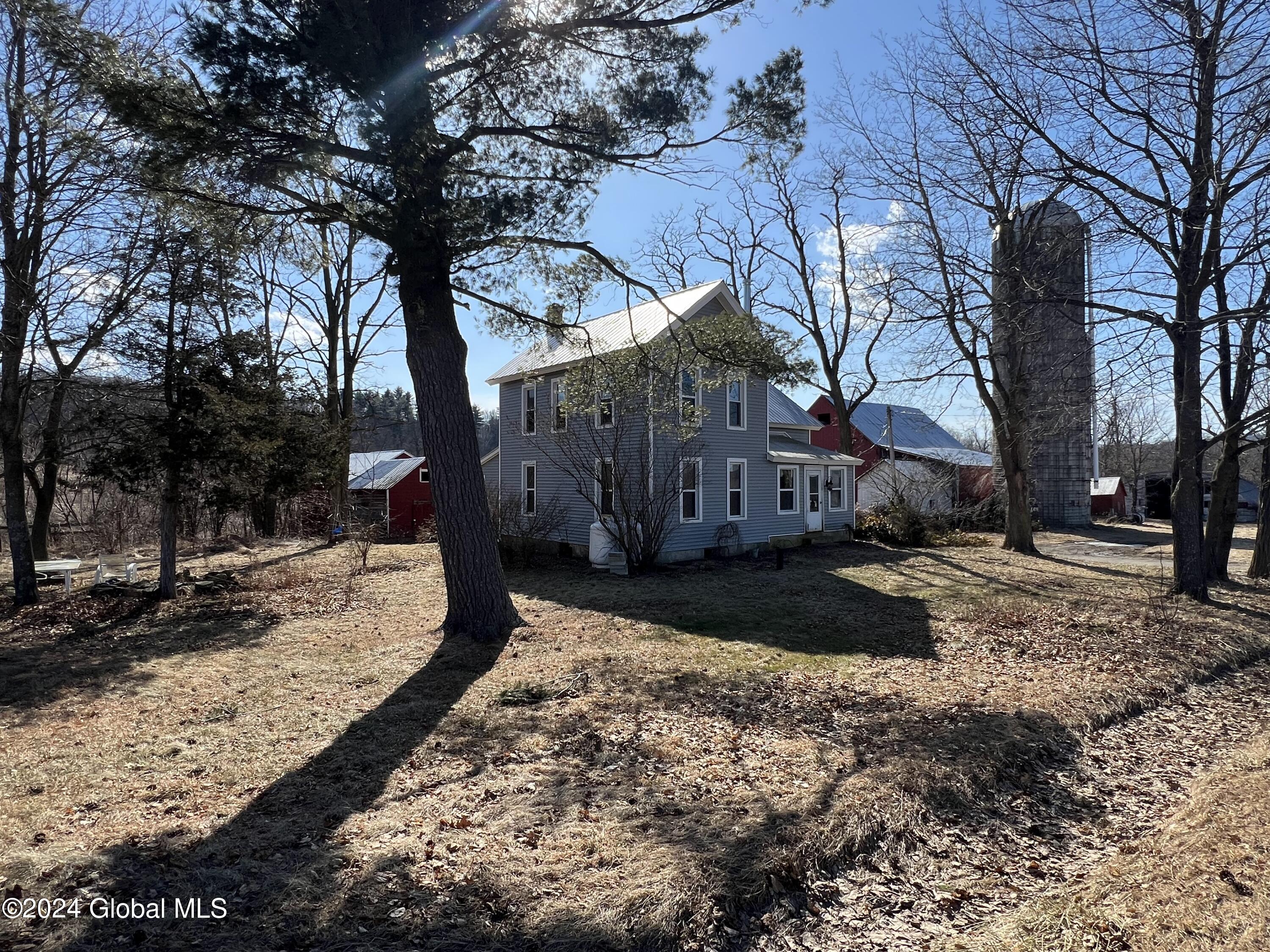 338 Sulphur Springs Road Florida, NY 12137 - Photo 5 of 62 IMG_8745