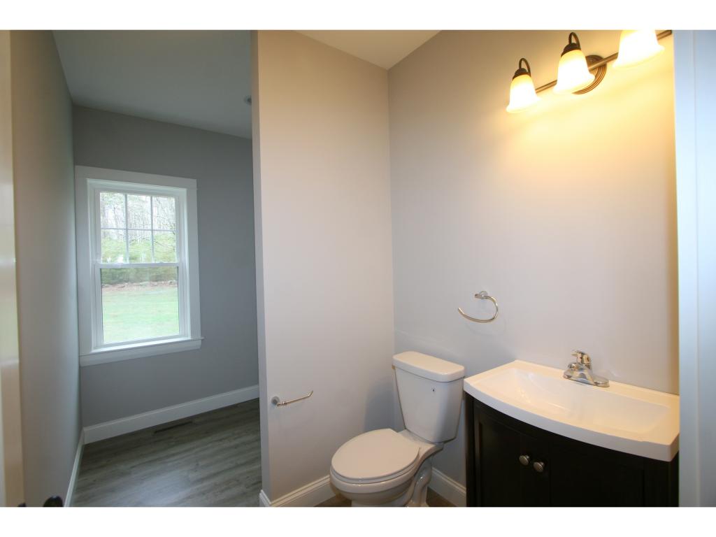 272 Diamond Hill Road Berwick, ME 03901 - Photo 5 of 36