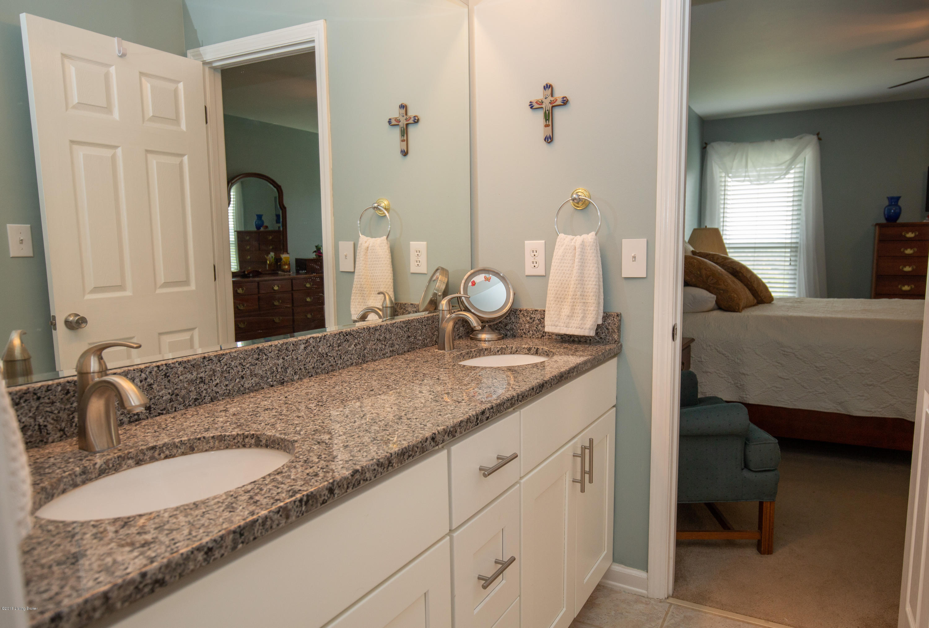4224 Garden Ridge Road Crestwood, KY 40014 - Photo 15 of 36 Ensuite 1st Fl Master Bath