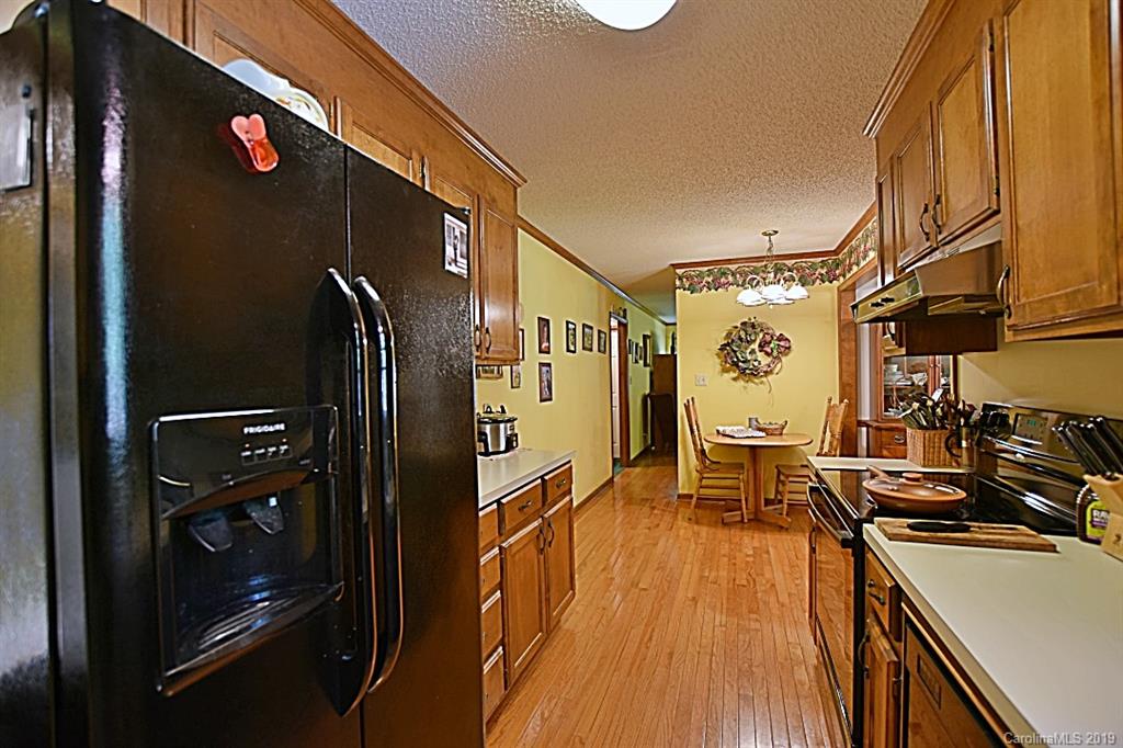 3550 Dobys Bridge Road Fort Mill, SC 29715 - Photo 11 of 48