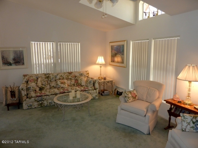 5952 West Rafter Cir Street Tucson, AZ 85713 - Photo 2 of 19 Gallery Image 2