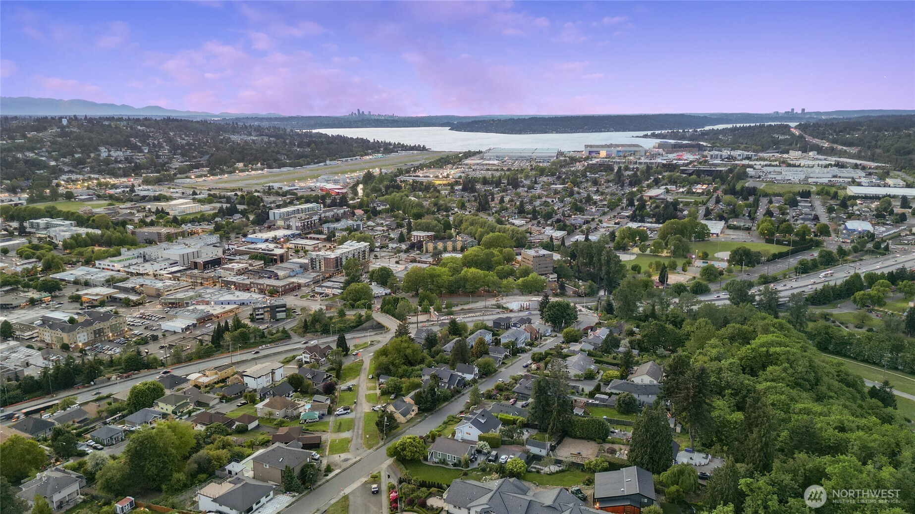 420 Renton Avenue South Renton, WA 98057 - Photo 40 of 40 an aerial view of residential houses with outdoor space and trees