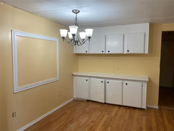 $1,300 | 205 Road 3401, Cleveland, TX 77327