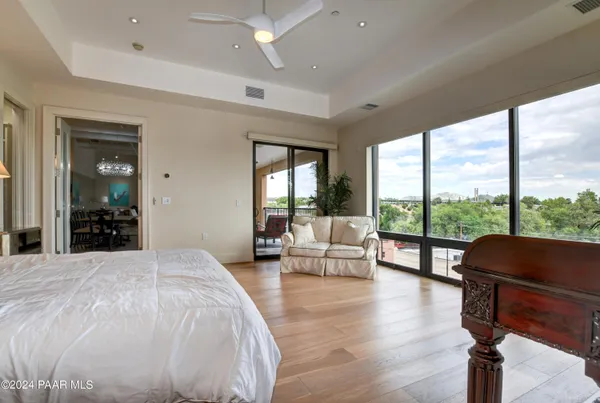 $1,249,000 | 325 West Gurley Street, Unit 302, Prescott, AZ 86301