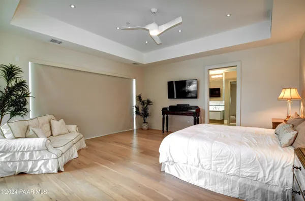 $1,249,000 | 325 West Gurley Street, Unit 302, Prescott, AZ 86301