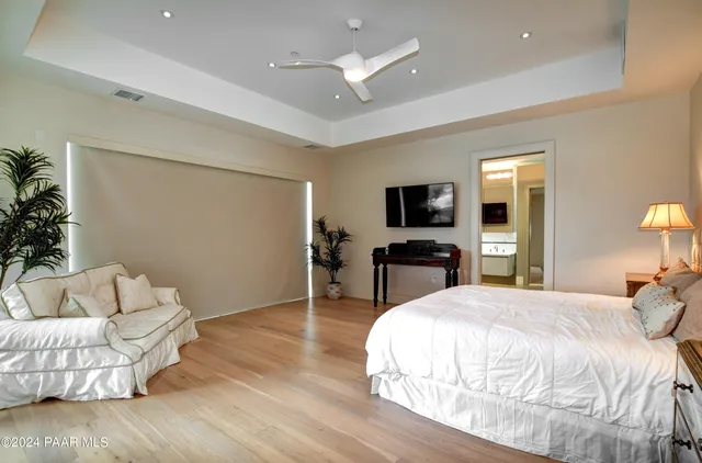 $1,349,000 | 325 West Gurley Street, Unit 302, Prescott, AZ 86301