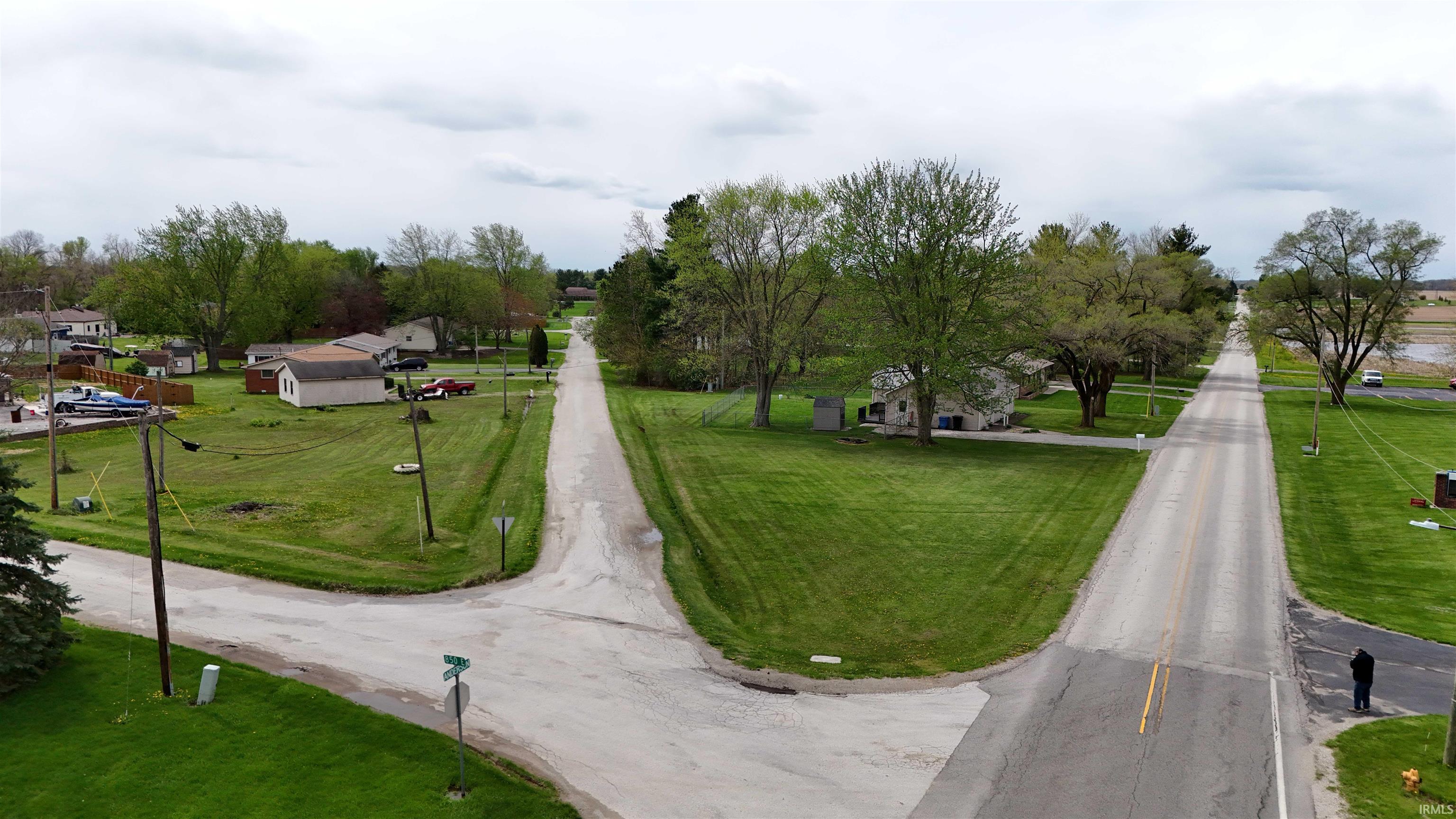 809 East Anderson Road Churubusco, IN 46723 - Photo 4 of 16 Gallery Image 4