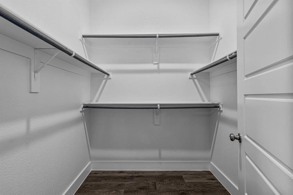 3281 Ganzer Road West, Unit 823A Denton, TX 76207 - Photo 33 of 40 a view of an empty walk in closet