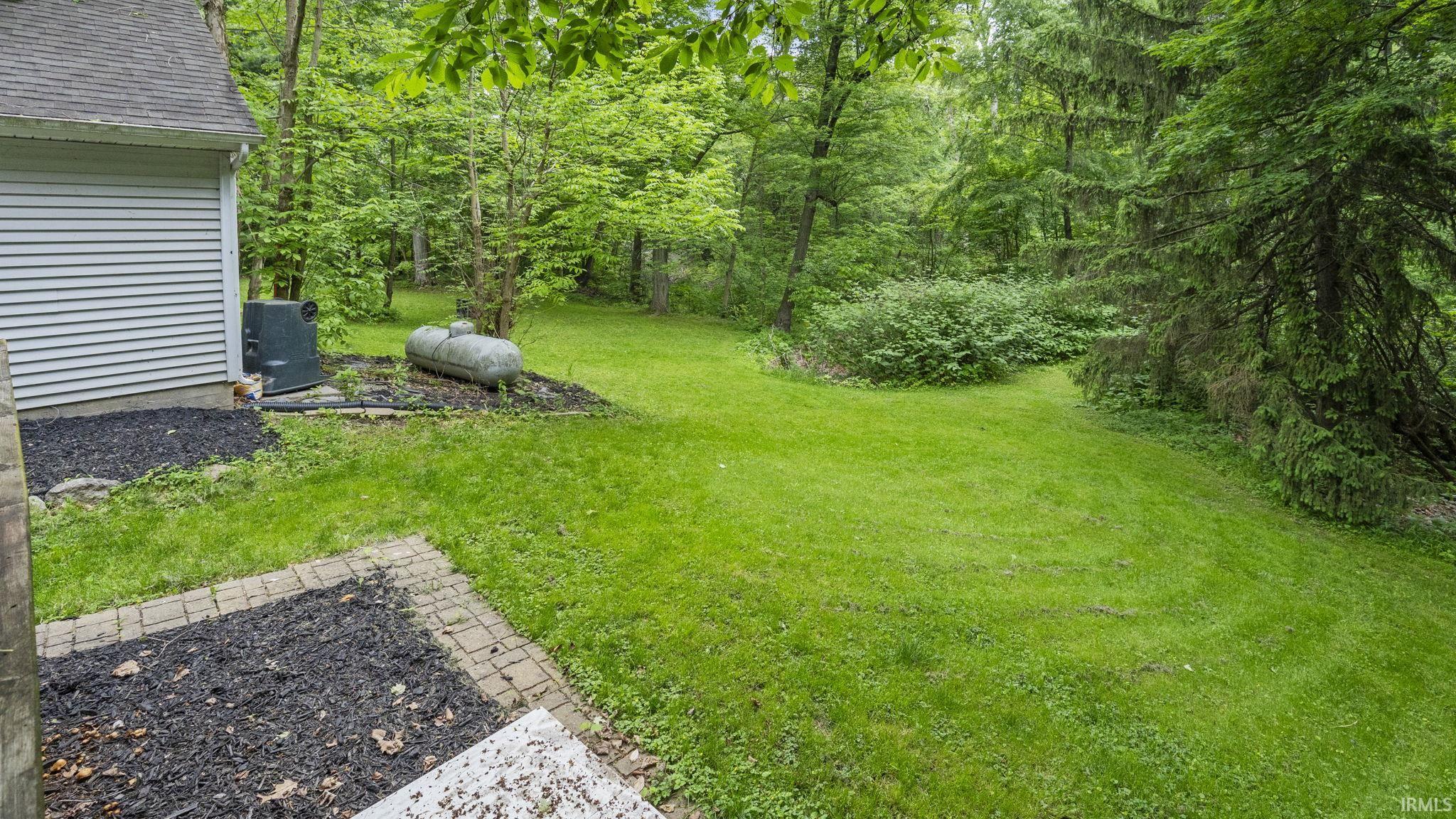 9114 Mayhew Road Fort Wayne, IN 46825 - Photo 31 of 36