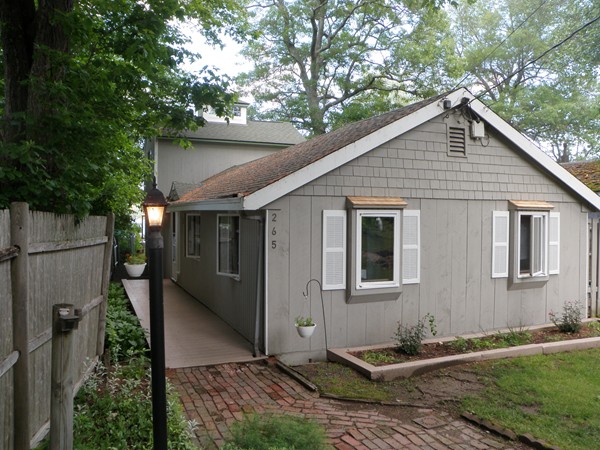 265 Lakeside Road Hanson, MA 02341 - Photo 3 of 15 Gallery Image 3