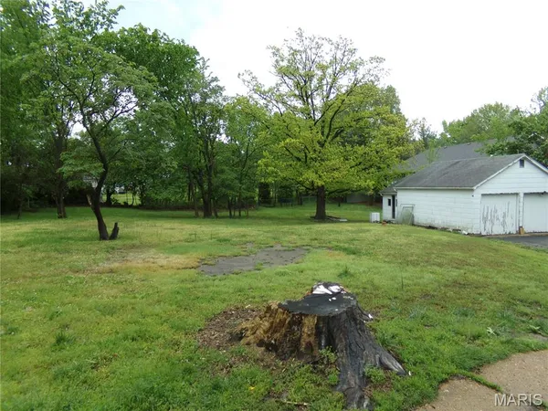 $425,000 | 200 Old State Road, Ellisville, MO 63021