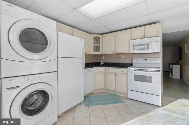 $385,000 | 207 136th Street, Unit 207, Ocean City, MD 21842