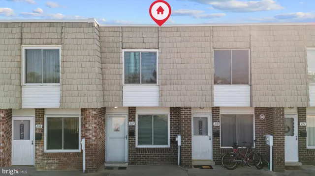 $385,000 | 207 136th Street, Unit 207, Ocean City, MD 21842