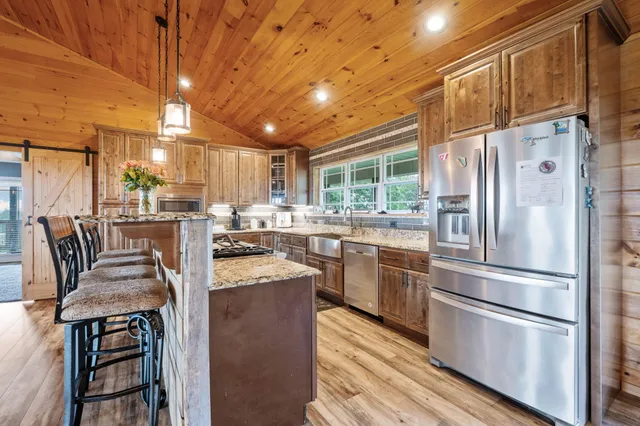 $619,000 | 265 Peace View Lane, Dayton, TN 37321