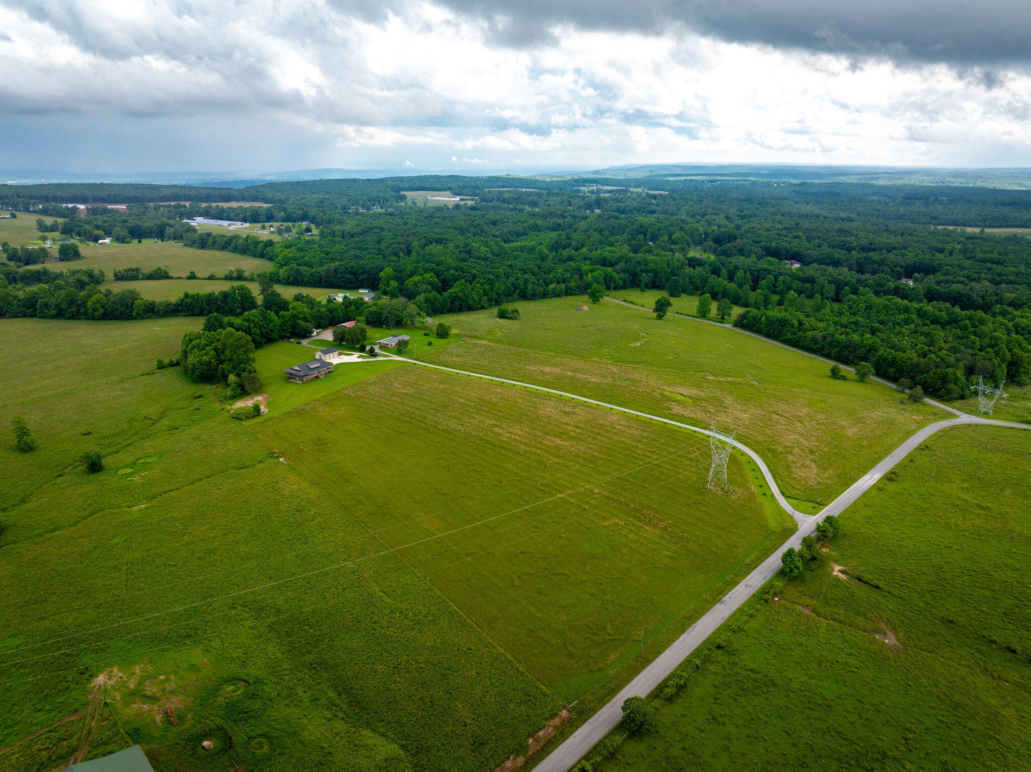 265 Peace View Lane Dayton, TN 37321 - Photo 9 of 56 9-web-or-mls-DJI_20250528150114_0445_D-1