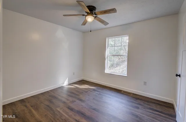 $284,990 | 503 Long Circle, Newport, TN 37821