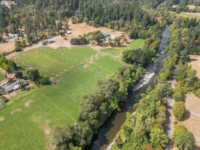 $359,000 | 214 Faver Drive, Riddle, OR 97469