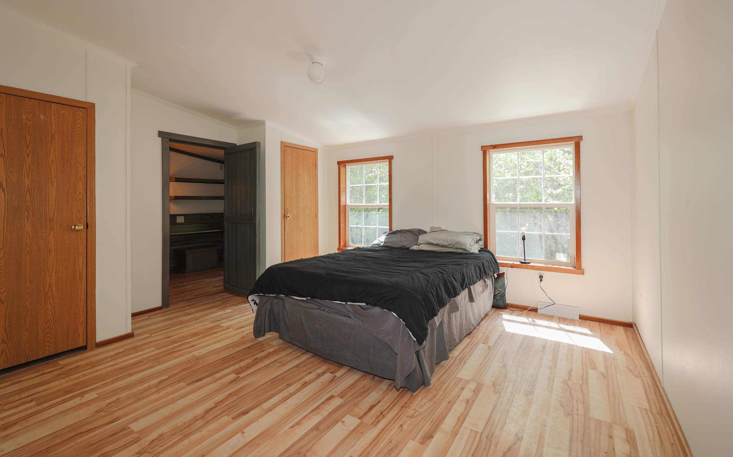 430 Beard Road Hillsborough, NH 03244 - Photo 5 of 34