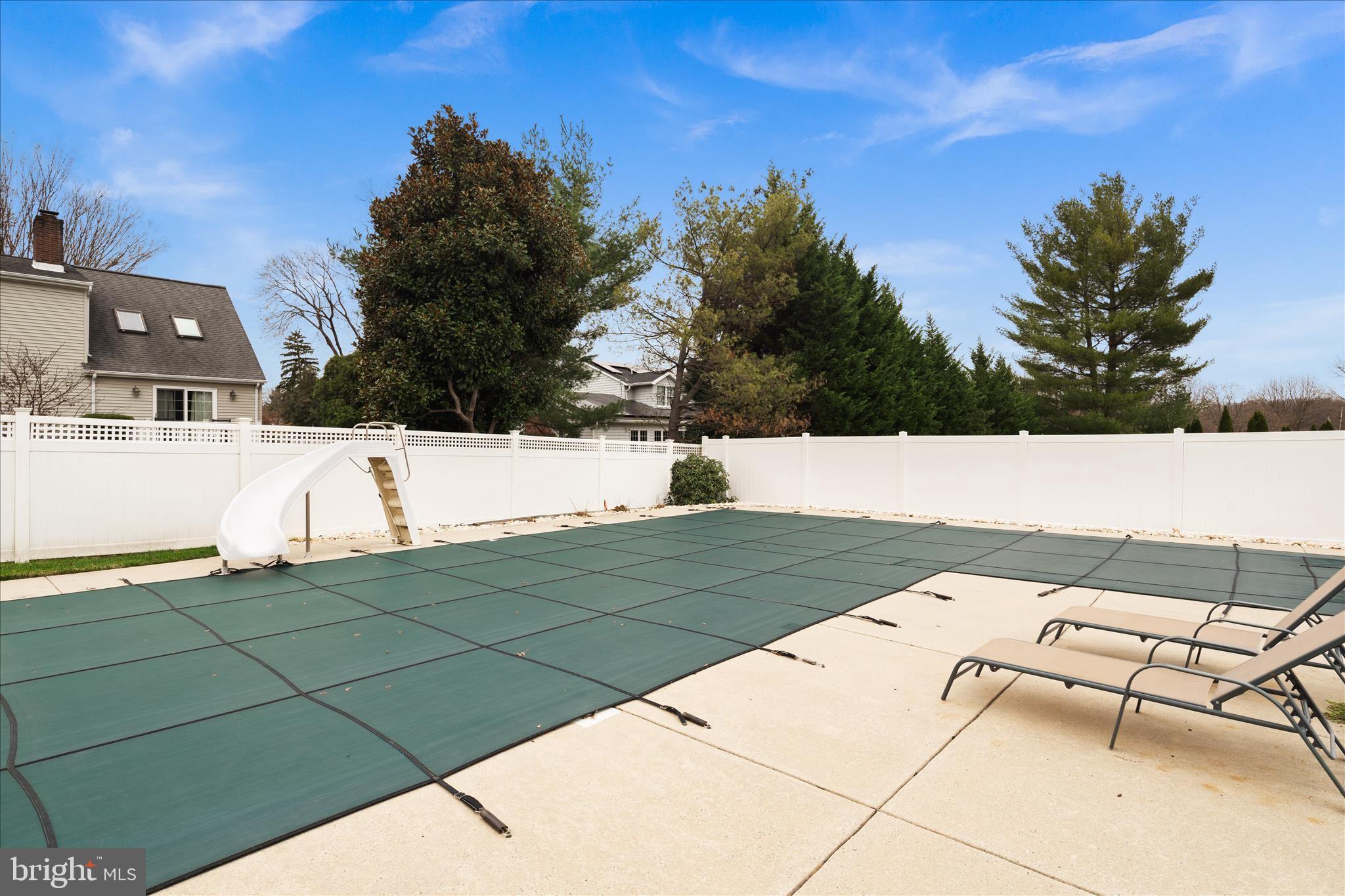 29 Crown Road Ewing, NJ 08638 - Photo 23 of 28 Pool and Patio View