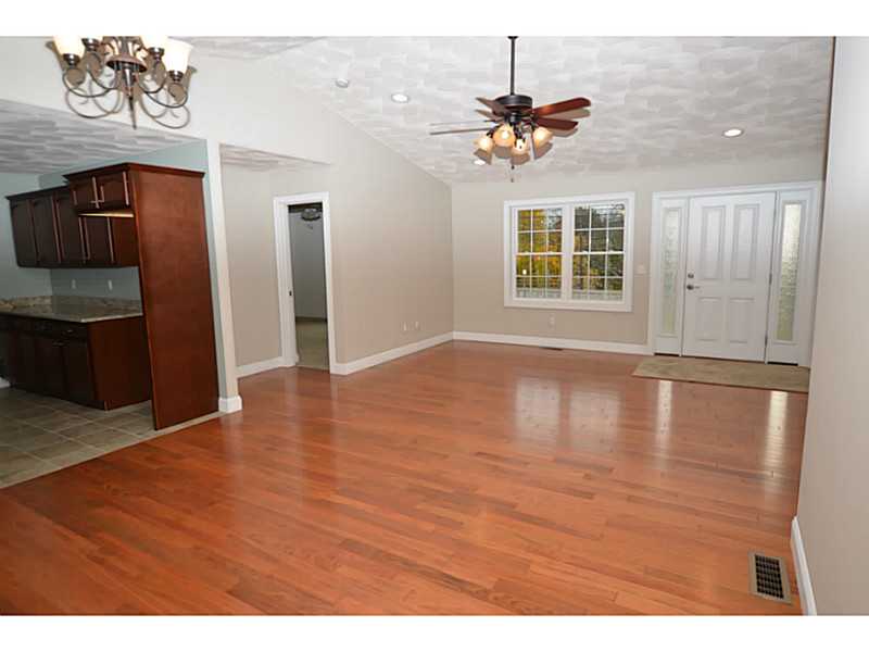 1391 Main Street Coventry, RI 02816 - Photo 7 of 12 Living Room.
