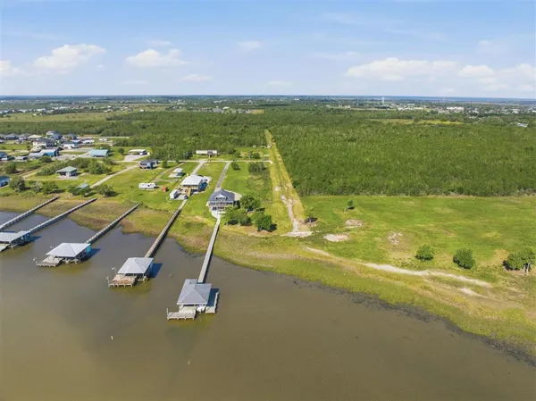 $130,000 | 1 Christy Drive, Hackberry, LA 70645