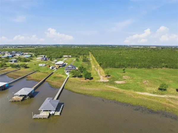 $130,000 | 1 Christy Drive, Hackberry, LA 70645