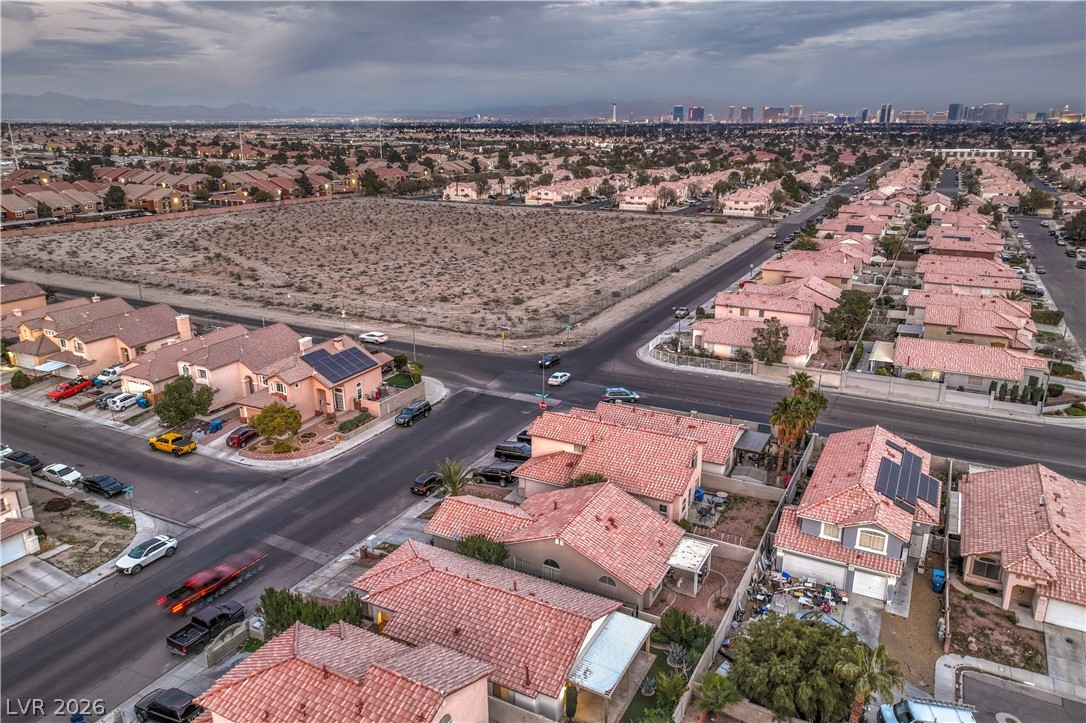 8233 West Rochelle Avenue Las Vegas, NV 89147 - Photo 45 of 49