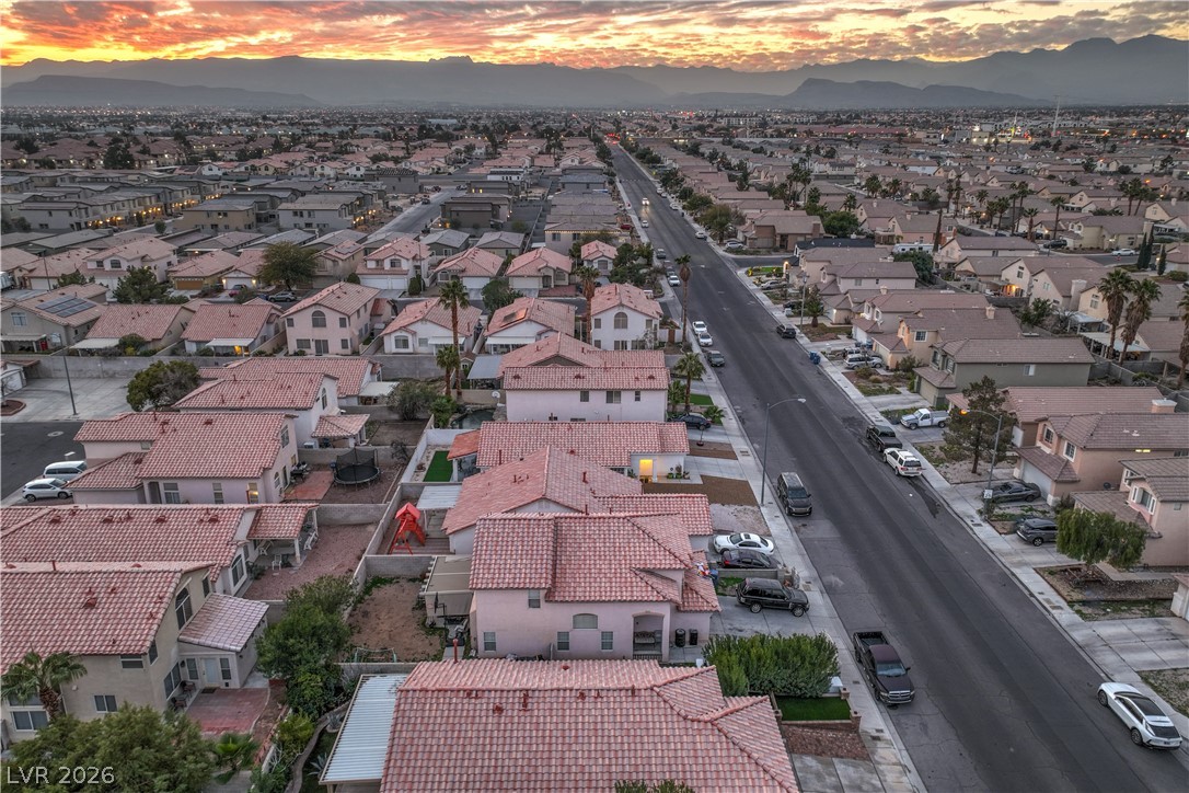 8233 West Rochelle Avenue Las Vegas, NV 89147 - Photo 47 of 49