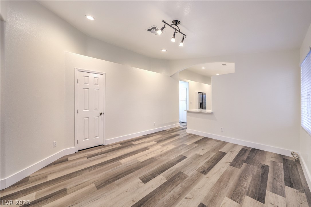 8233 West Rochelle Avenue Las Vegas, NV 89147 - Photo 8 of 49