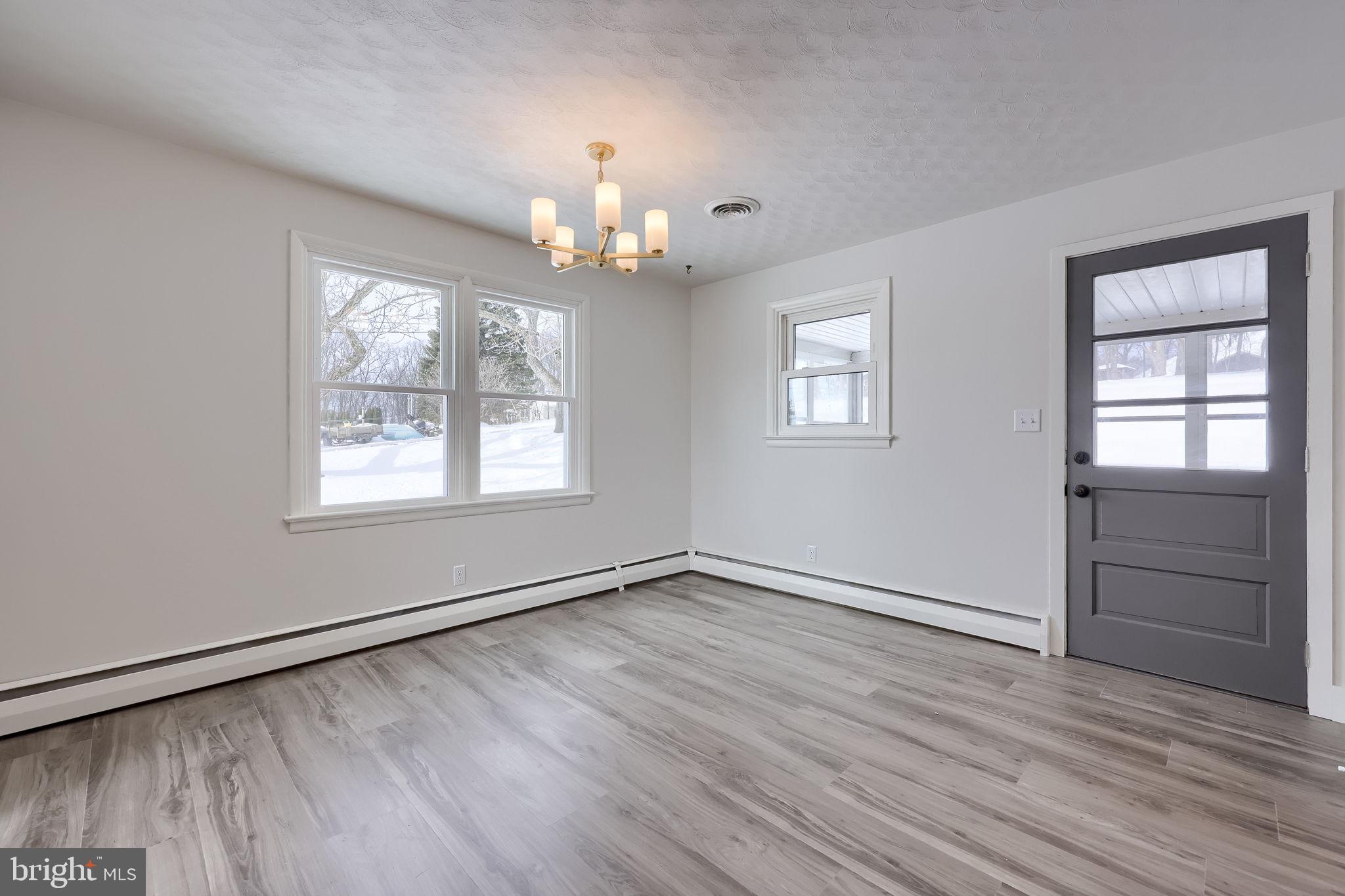 29 Merrin Road York, PA 17402 - Photo 17 of 42