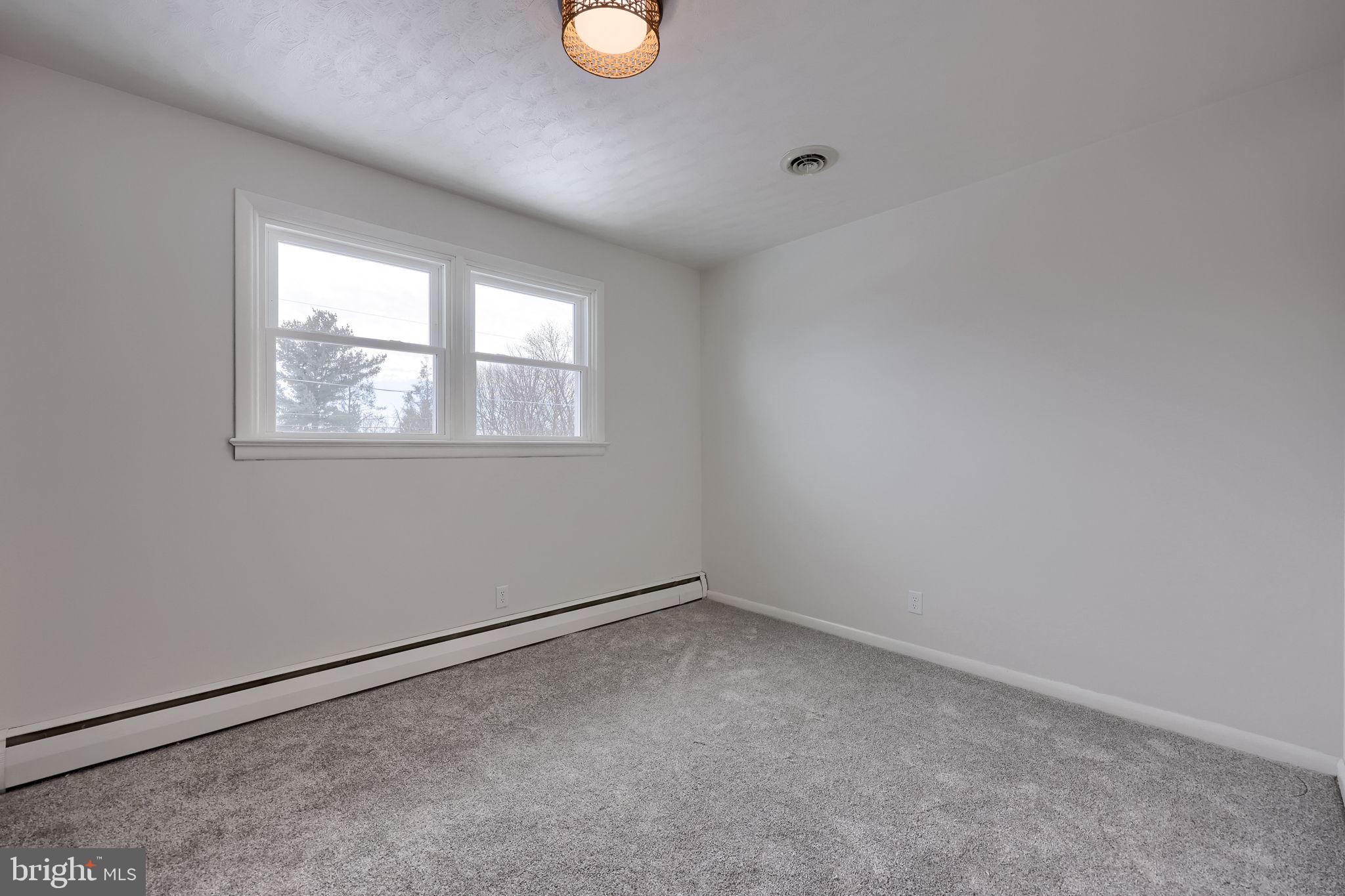 29 Merrin Road York, PA 17402 - Photo 23 of 42