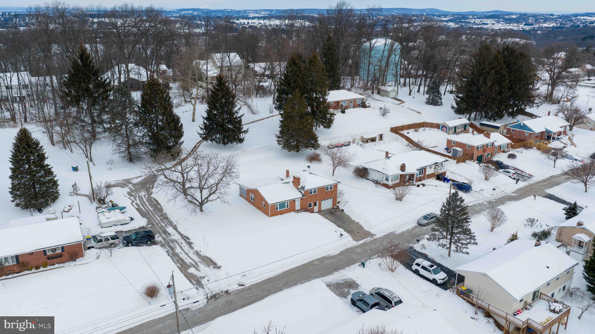 29 Merrin Road York, PA 17402 - Photo 40 of 42