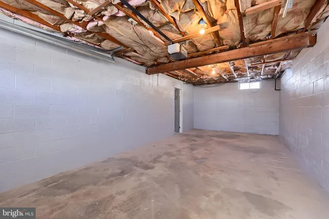 $339,900 | 29 Merrin Road, York, PA 17402