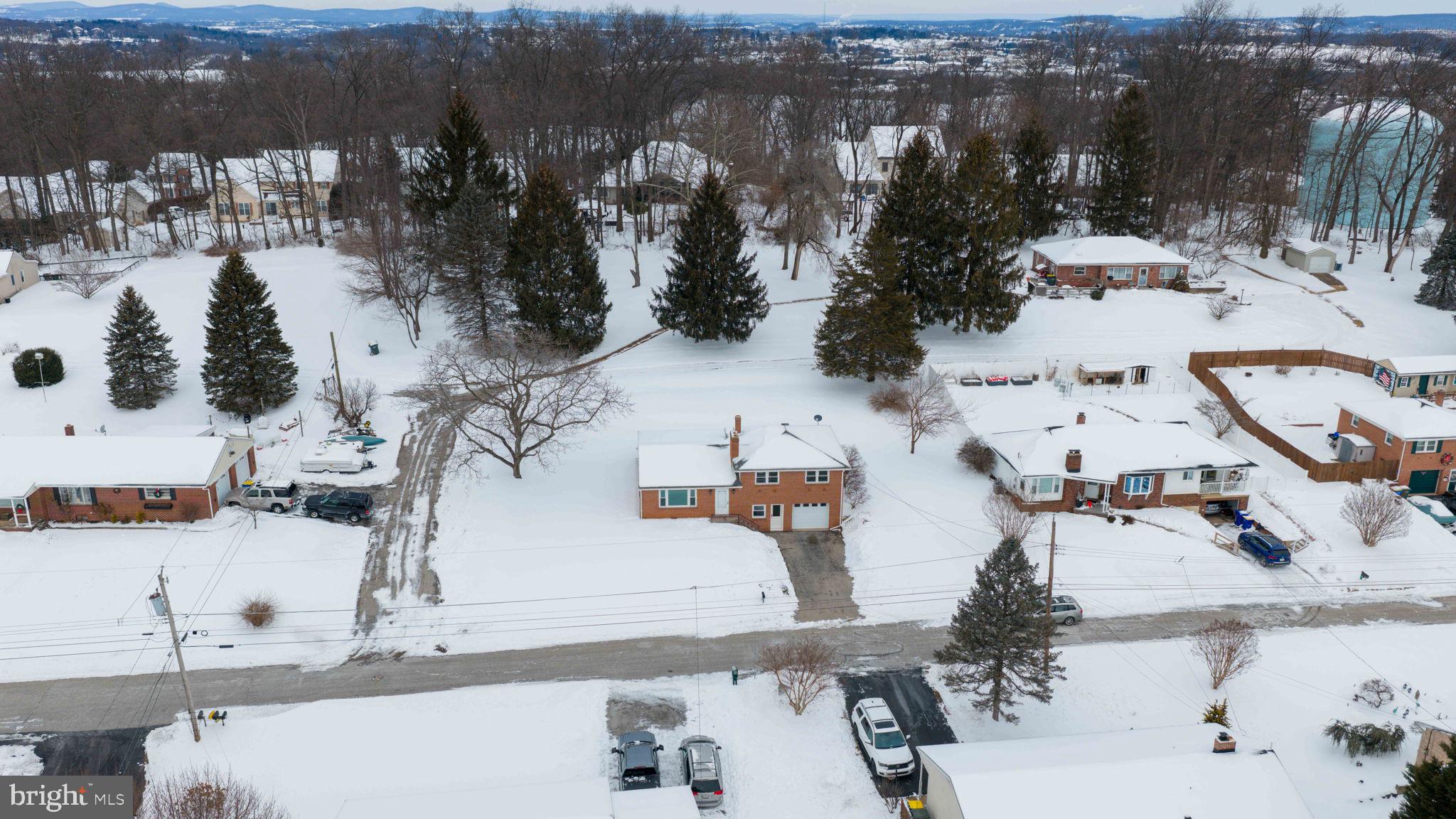 29 Merrin Road York, PA 17402 - Photo 41 of 42