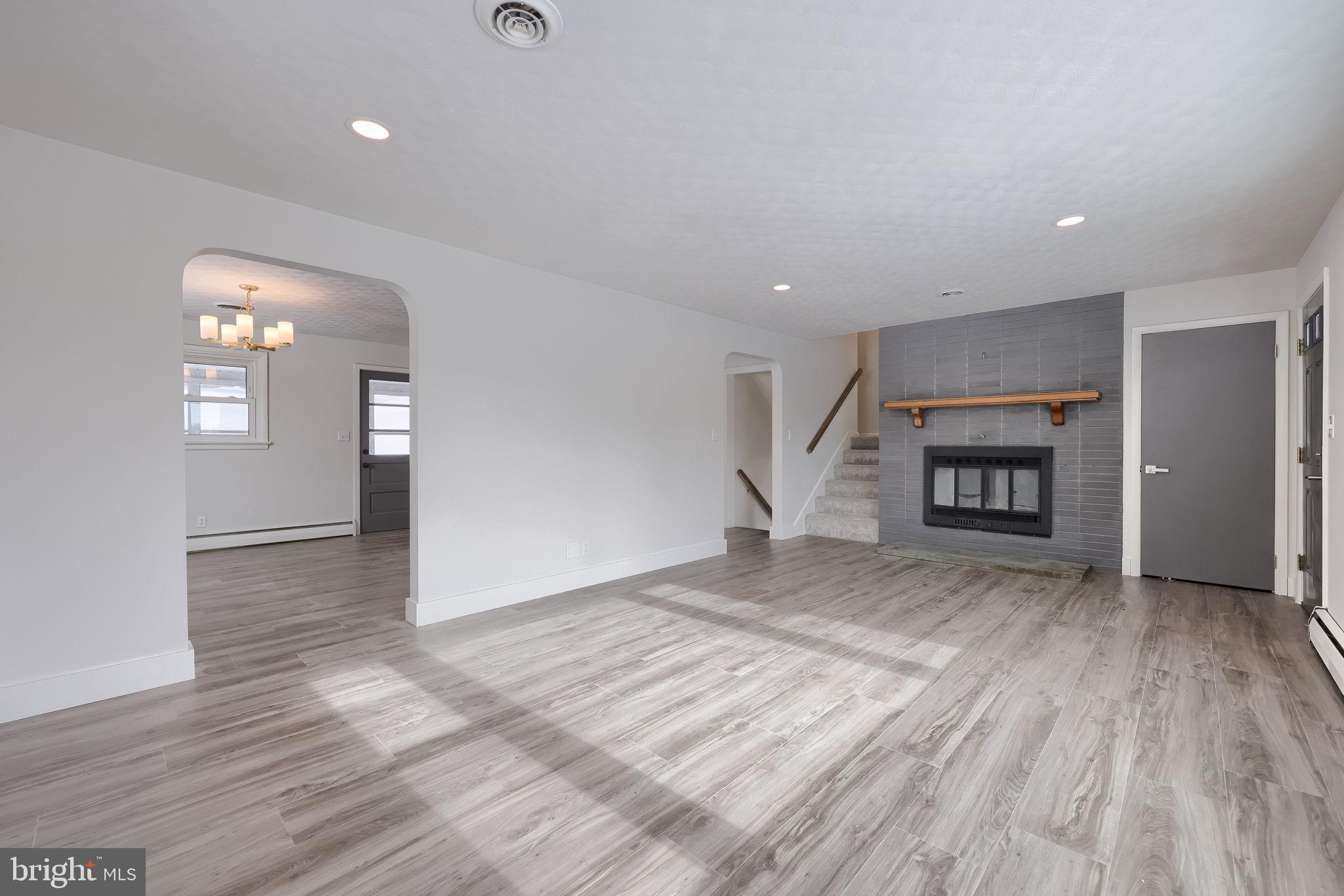 29 Merrin Road York, PA 17402 - Photo 6 of 42