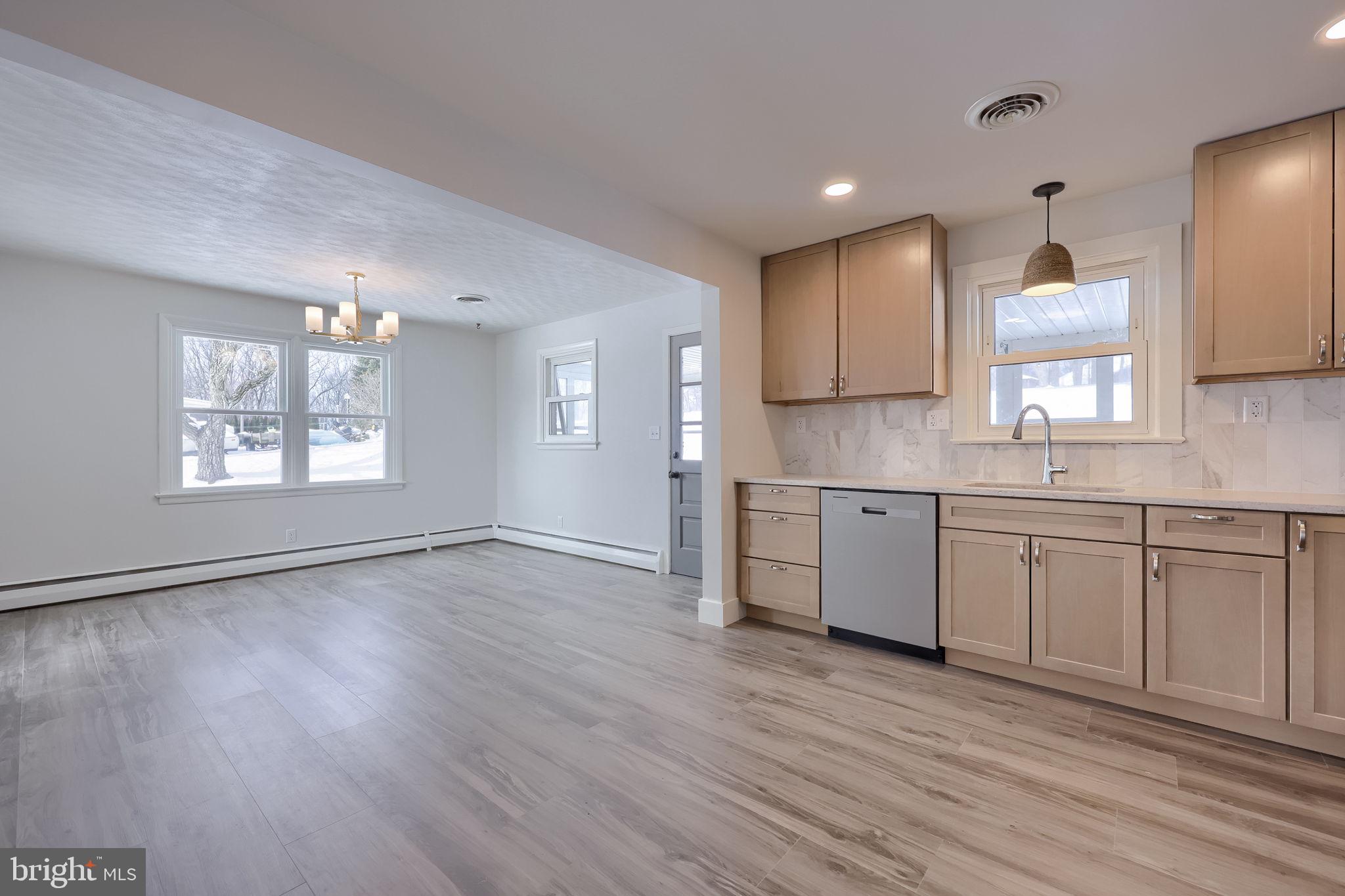 29 Merrin Road York, PA 17402 - Photo 10 of 42