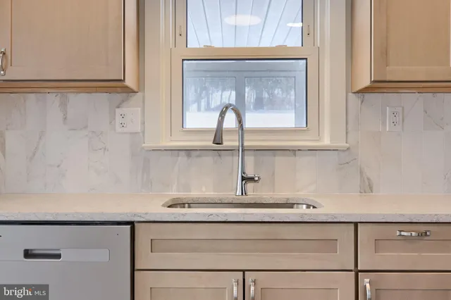 $339,900 | 29 Merrin Road, York, PA 17402