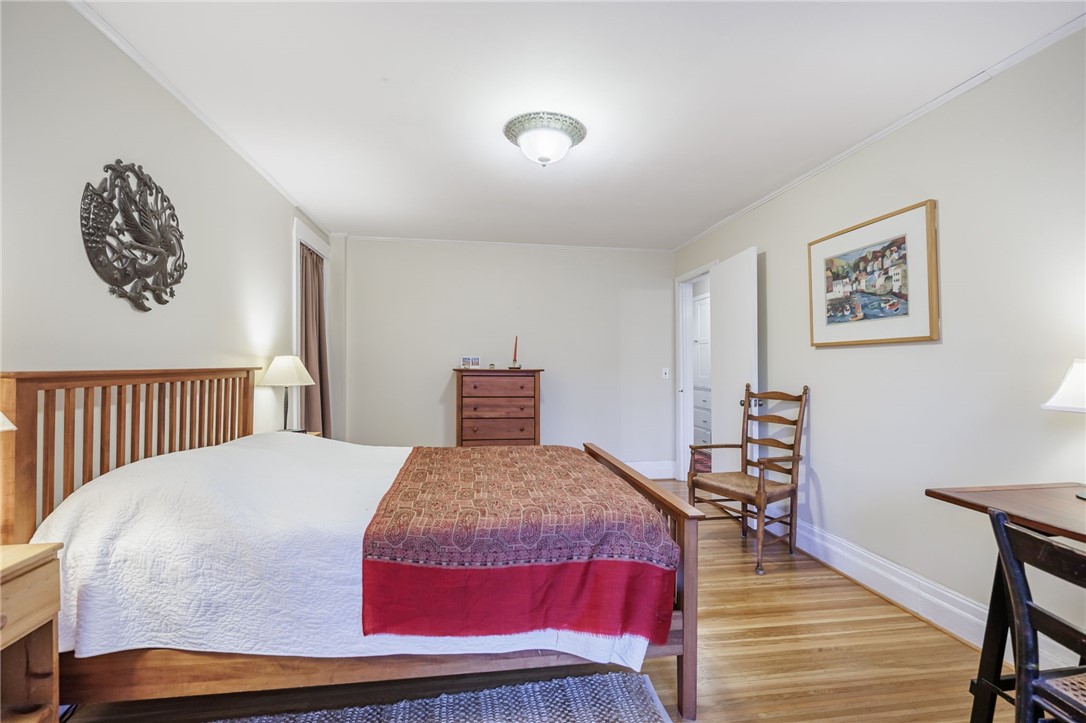 1035 Park Avenue Rochester, NY 14610 - Photo 18 of 33