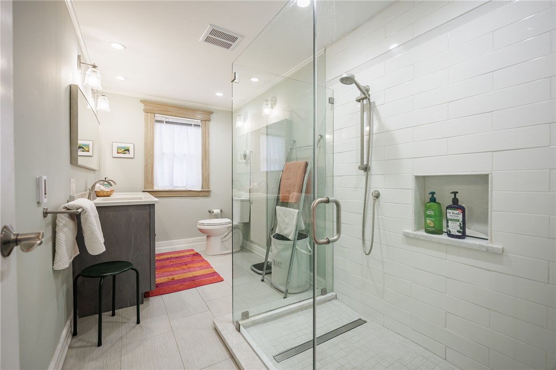 1035 Park Avenue Rochester, NY 14610 - Photo 19 of 33