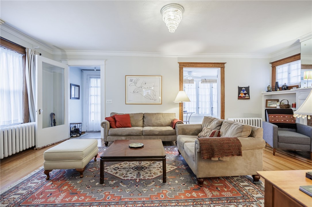 1035 Park Avenue Rochester, NY 14610 - Photo 4 of 33