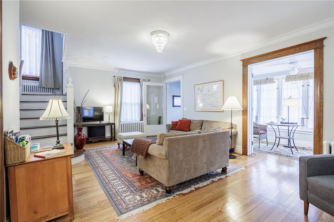 1035 Park Avenue Rochester, NY 14610 - Photo 5 of 33