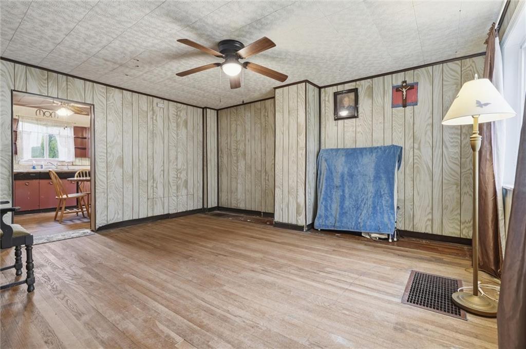 1058 Thompson Run Road West Mifflin, PA 15122 - Photo 10 of 50 Gallery Image 10