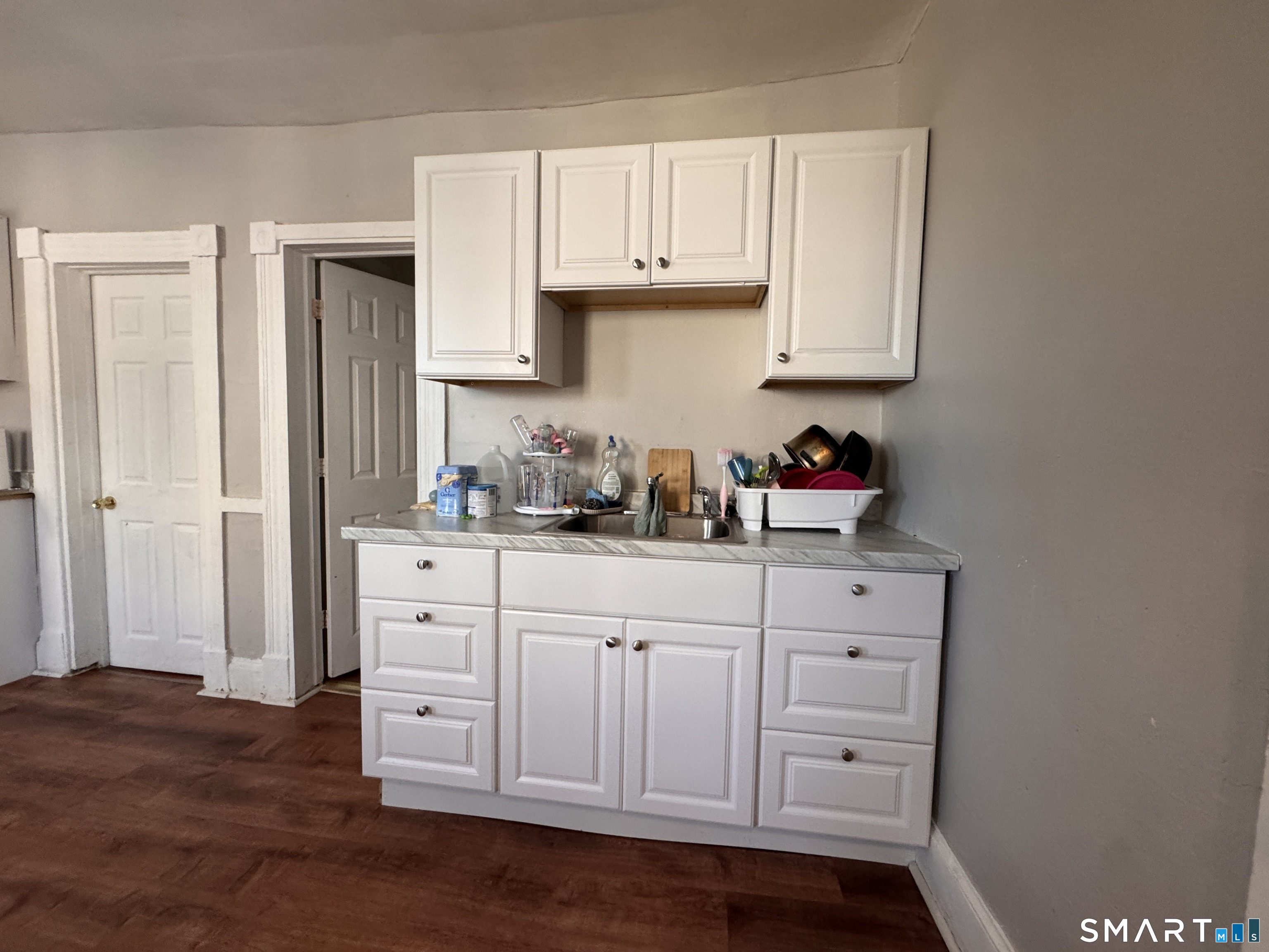 111 Draher Street Waterbury, CT 06708 - Photo 18 of 24