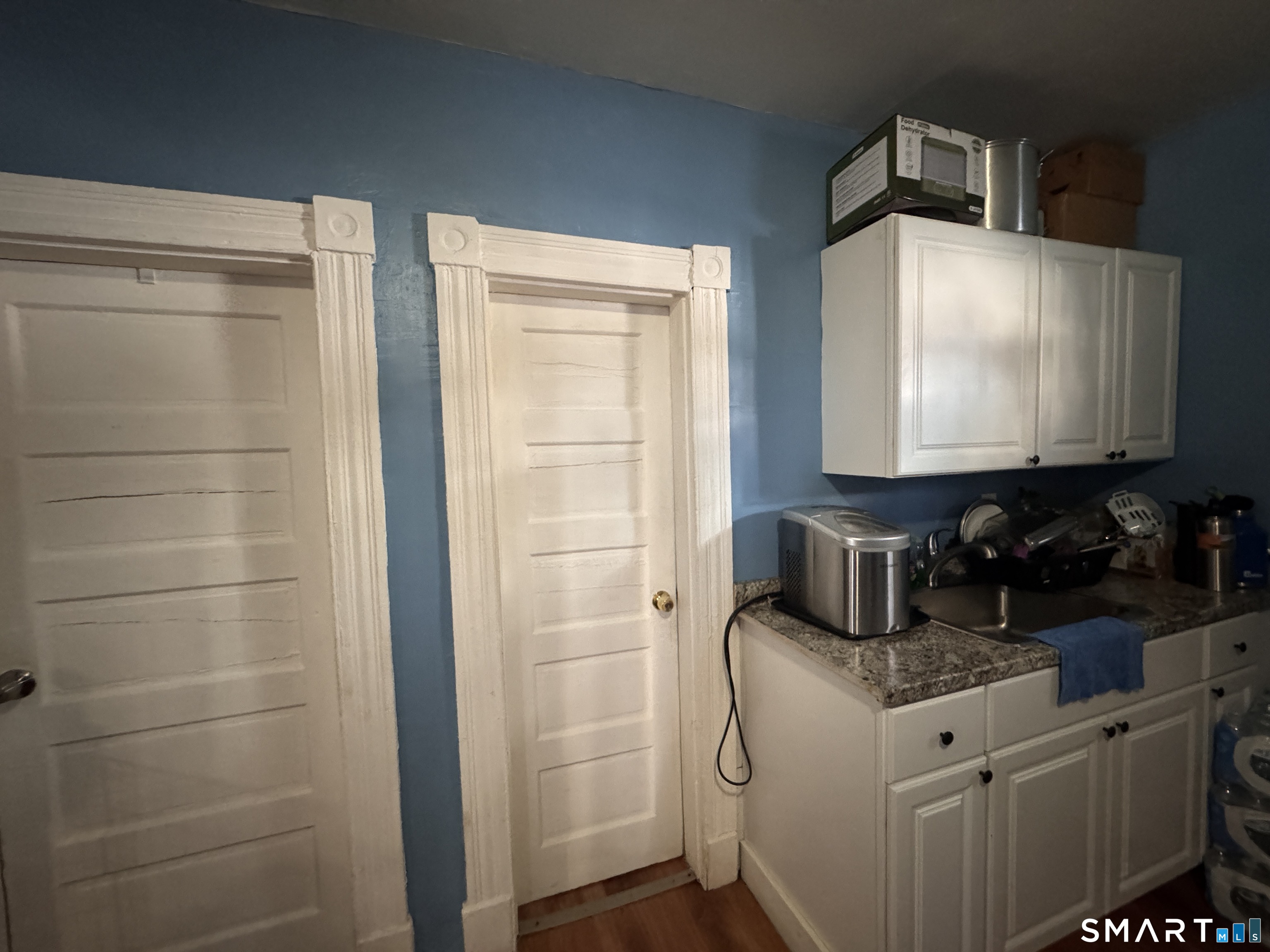 111 Draher Street Waterbury, CT 06708 - Photo 7 of 24