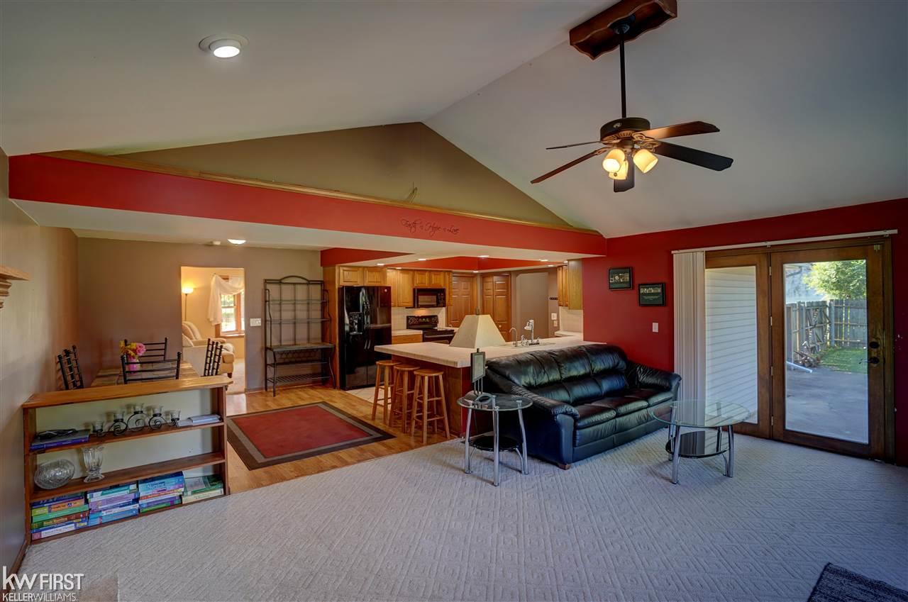 3167 North Oak Road Davison, MI 48423 - Photo 4 of 55